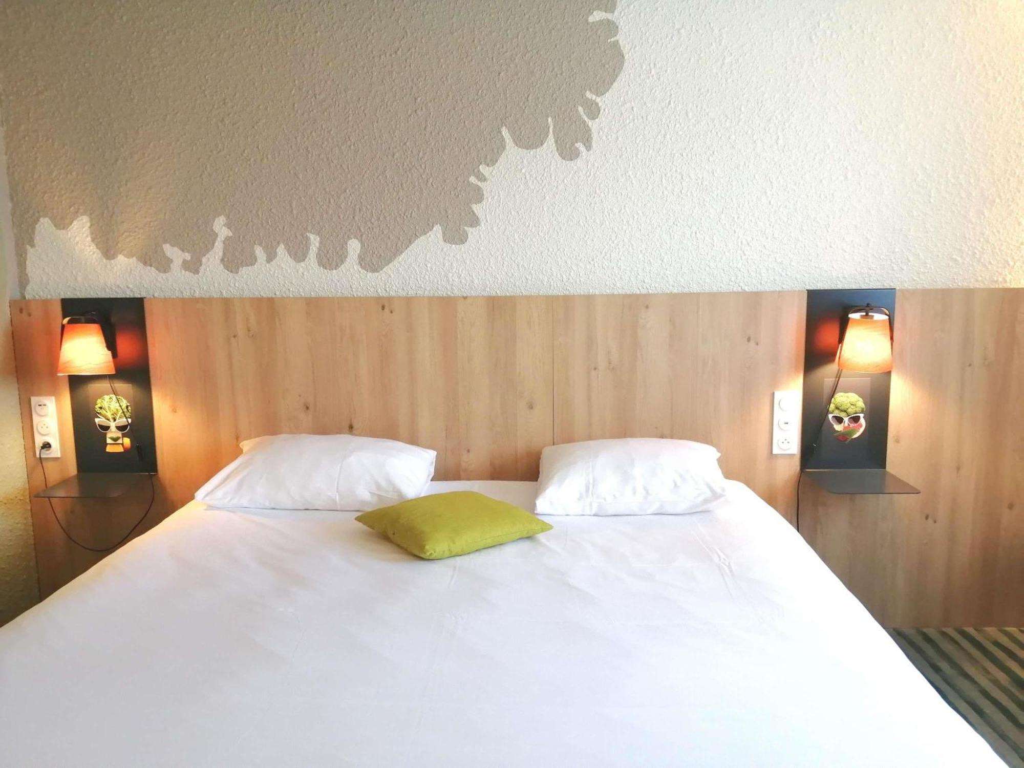 Отель Ibis Styles Tours Sud Шабре-ле-Тур Экстерьер фото