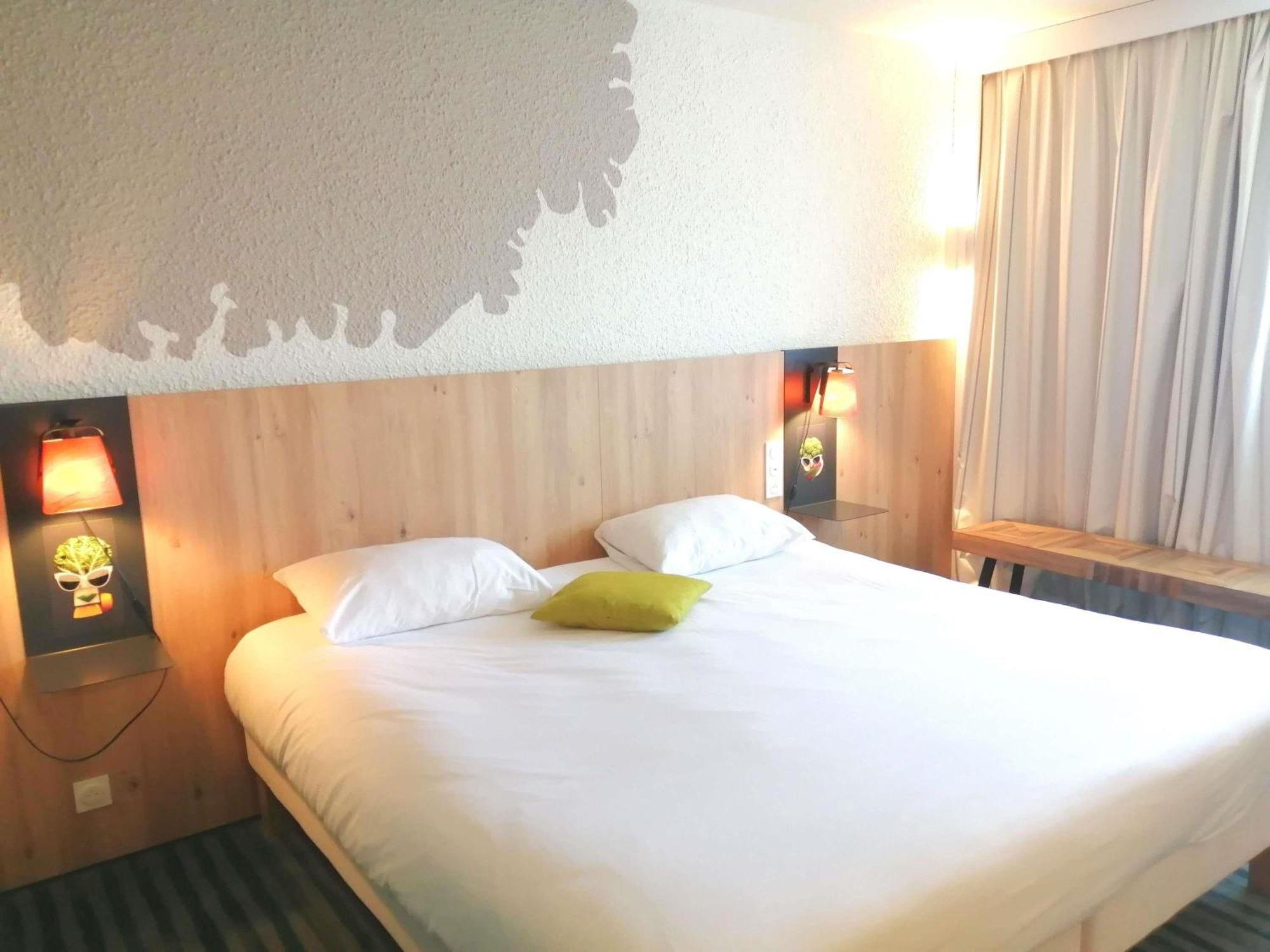 Отель Ibis Styles Tours Sud Шабре-ле-Тур Экстерьер фото